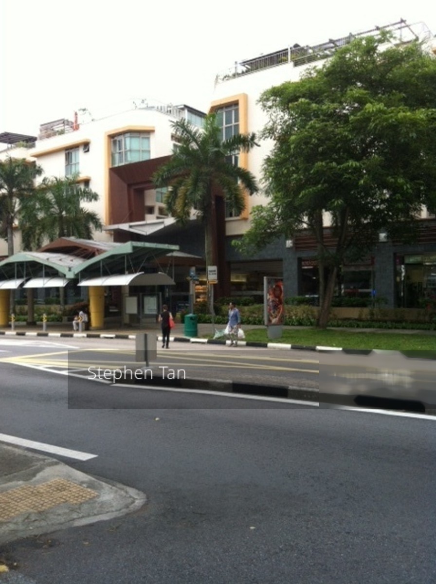 Eastwood Centre (D16), Retail #199954352